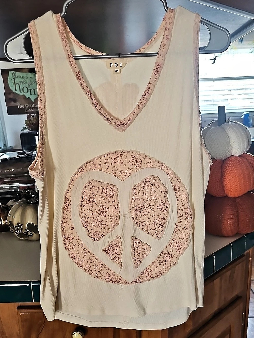 POL  Tank in Cream & Pink Size Medium Like New